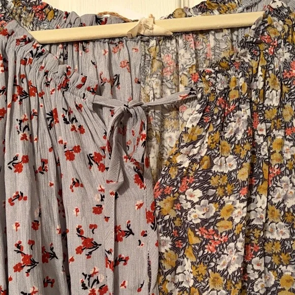 Easel Multicolor Floral Patchwork Blouse - Picture 5 of 6